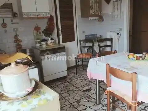 Appartamento in vendita a Viareggio