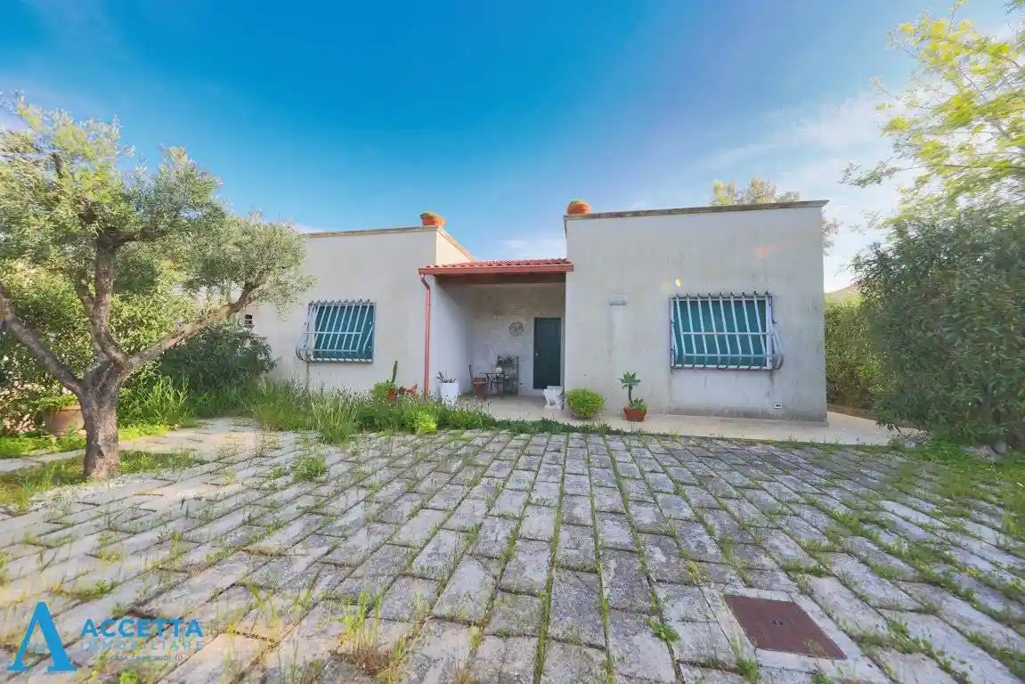 Villa in vendita a Taranto