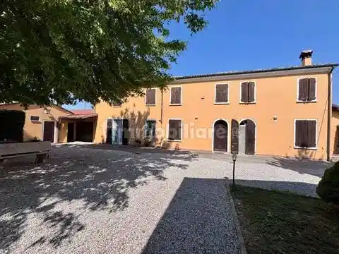 Villa in vendita a Ravenna