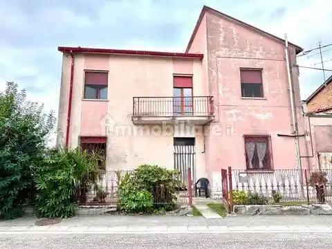 Villa in vendita a Ravenna