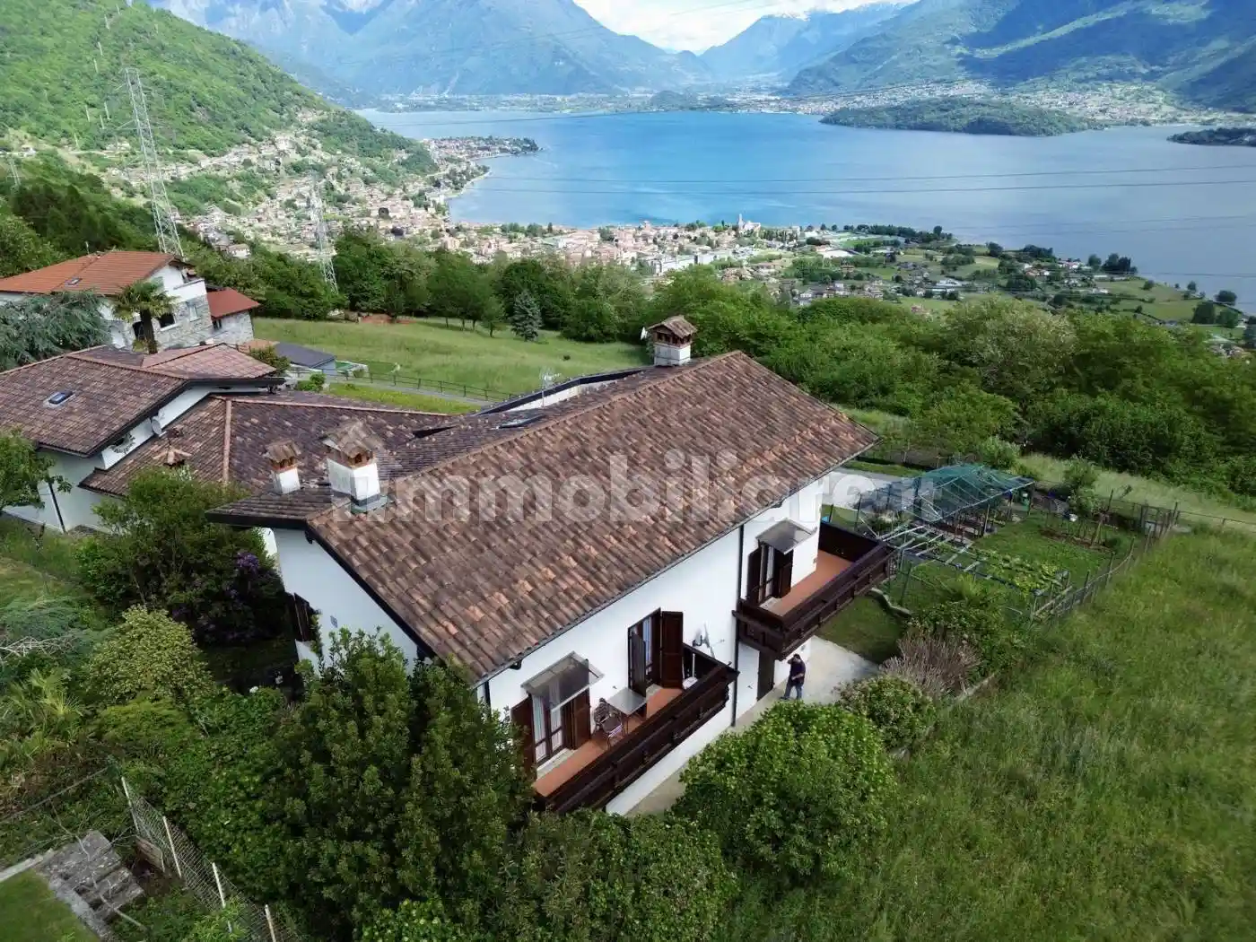 Villa in vendita a Stazzona