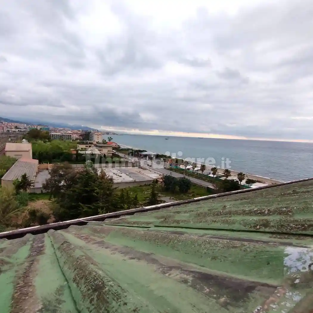 Attico - Mansarda in affitto a Savona