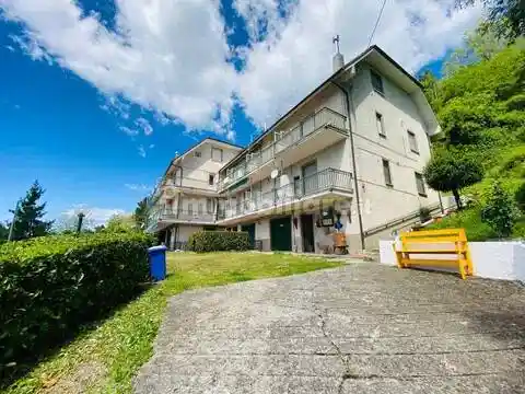 Appartamento in vendita a Carrodano