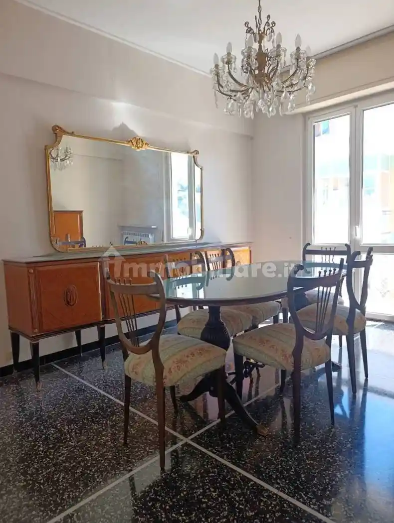 Appartamento in vendita a Savona