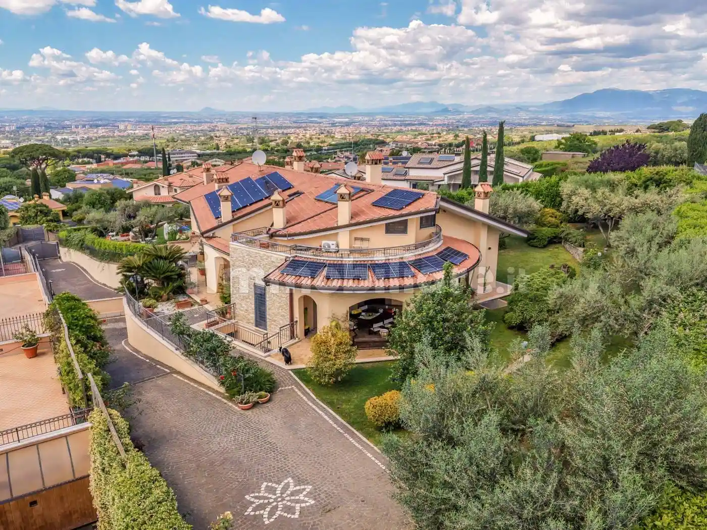 Villa in vendita a Frascati