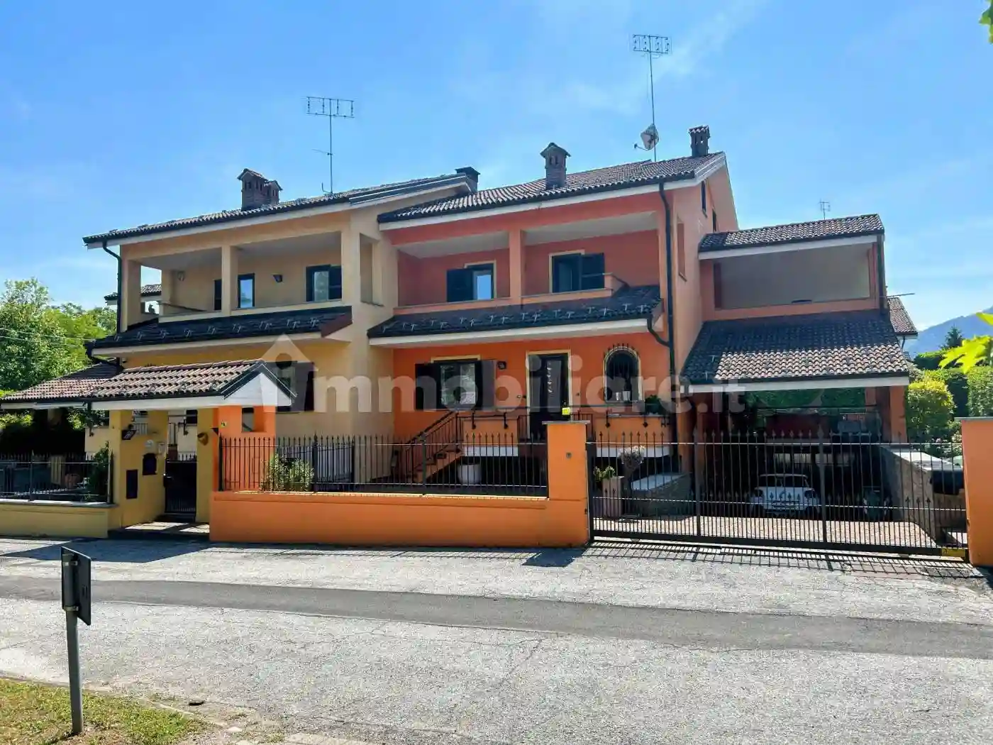 Villa - foto 2