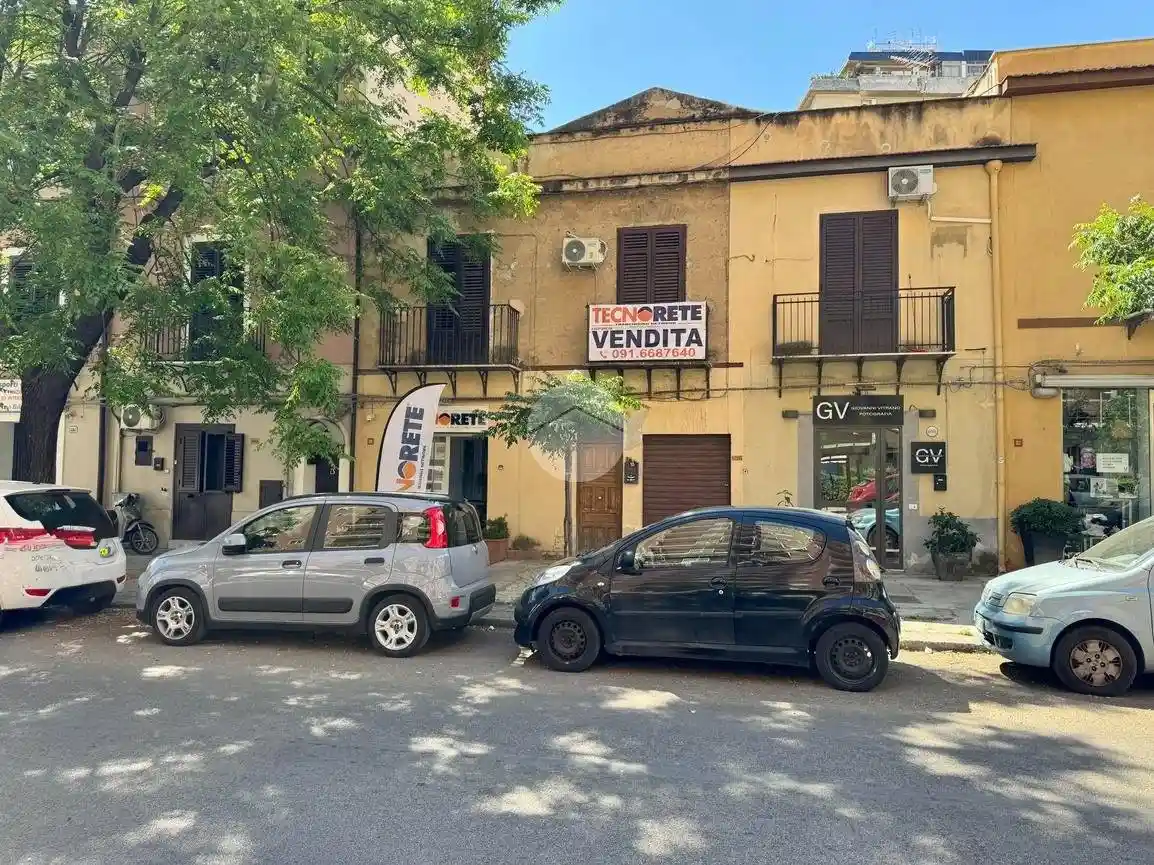 Appartamento in vendita a Palermo