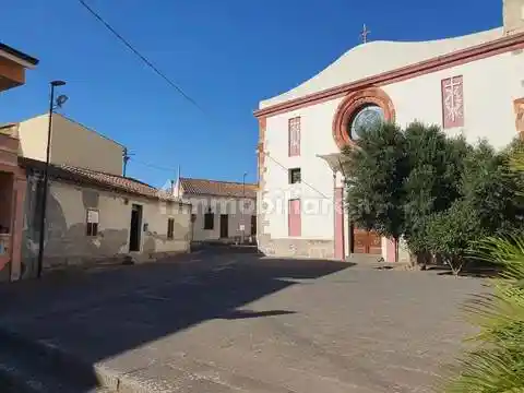 Villa in vendita a Solarussa