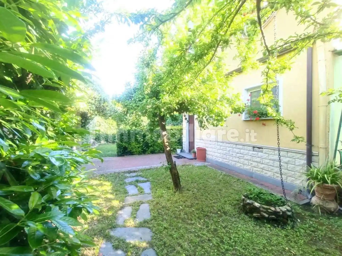 Appartamento in vendita a Massa