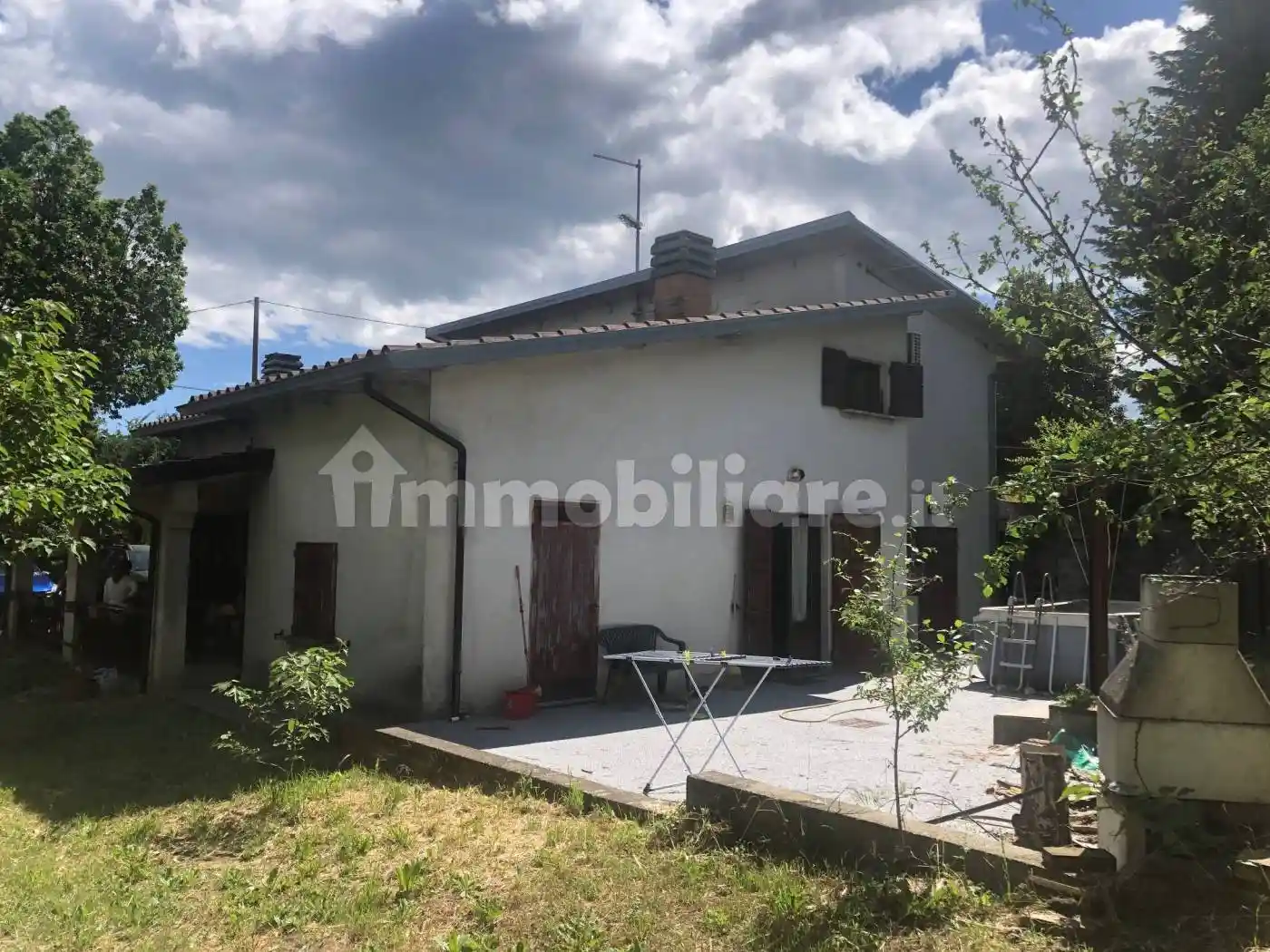 Villa in vendita a Lesignano de' Bagni