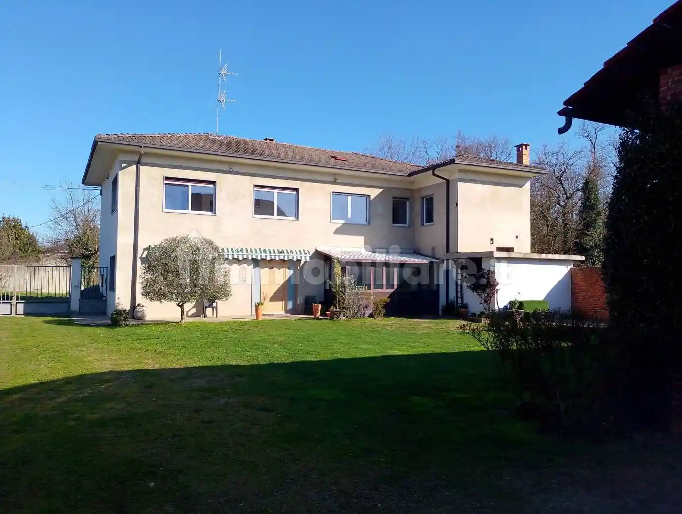 Rustico - Casale in vendita a Fontaneto d'Agogna