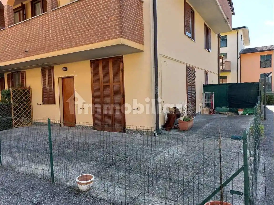 Appartamento in vendita a Comazzo