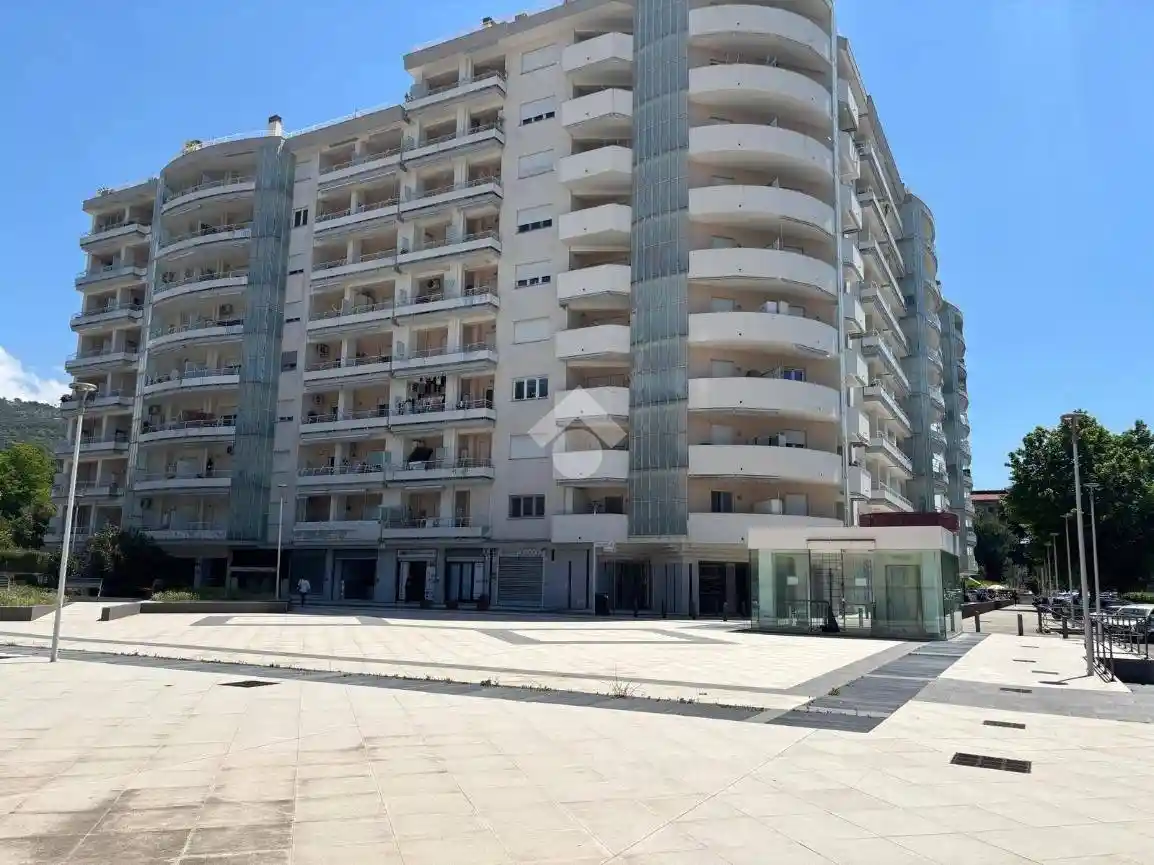 Appartamento in vendita a Salerno