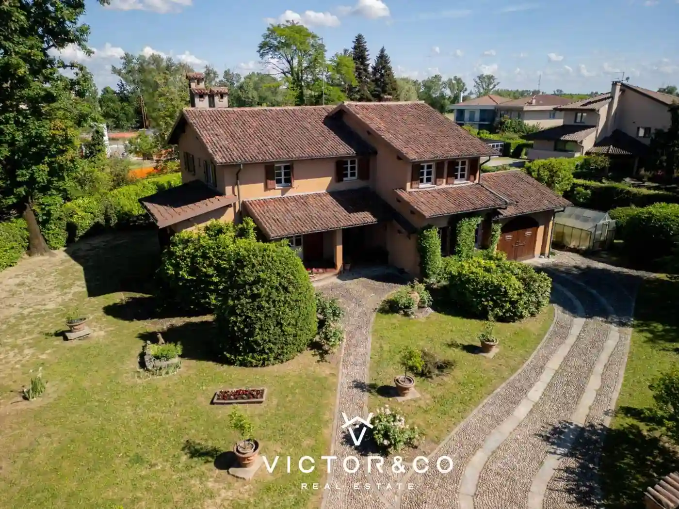Villa - foto 2