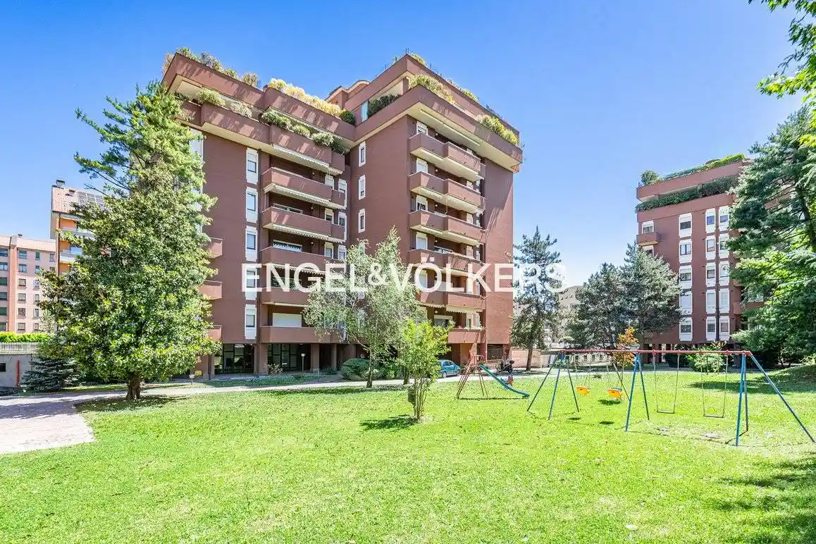 Appartamento in vendita a Monza