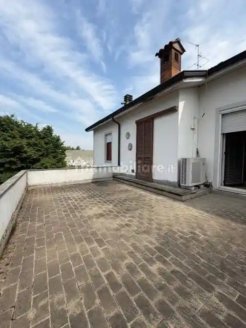 Villa in vendita a Lodi Vecchio