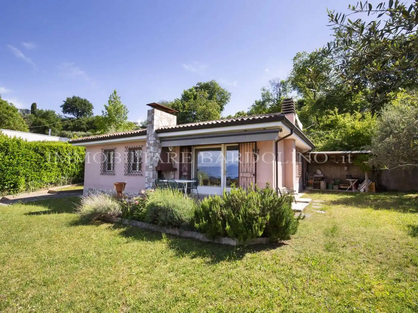 Villa in vendita a Bardolino