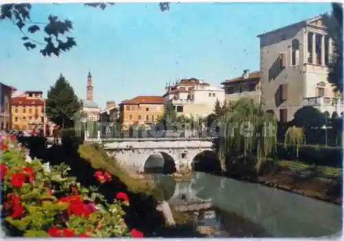 Palazzo - Edificio in vendita a Vicenza