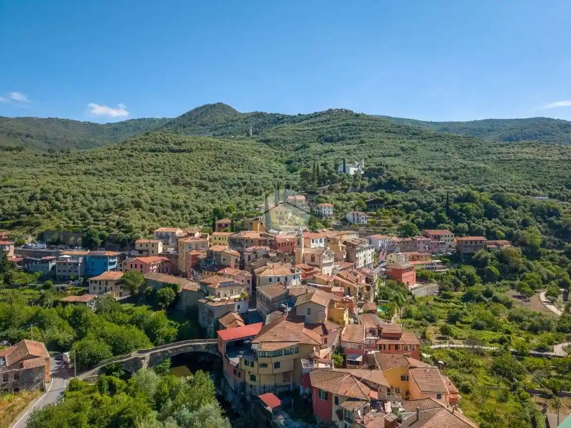 Appartamento in vendita a Chiusavecchia