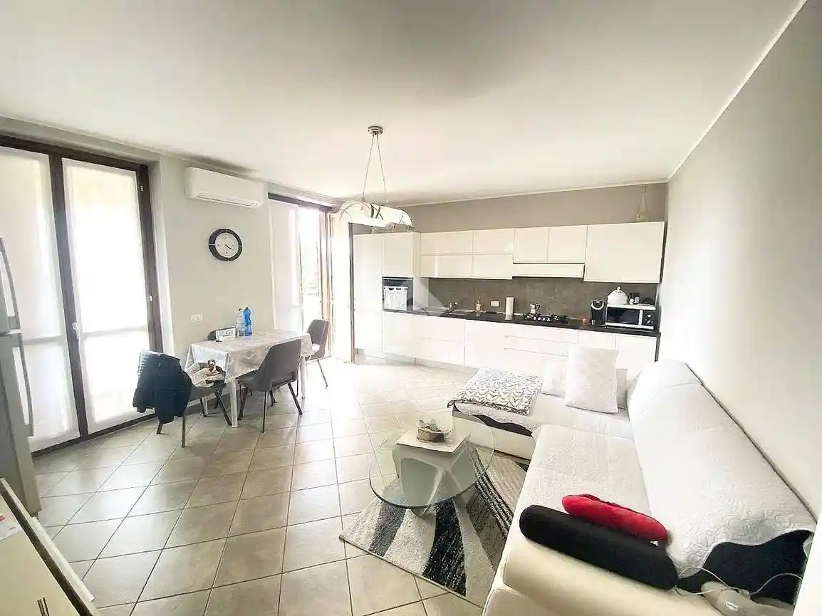 Appartamento in vendita a Samarate