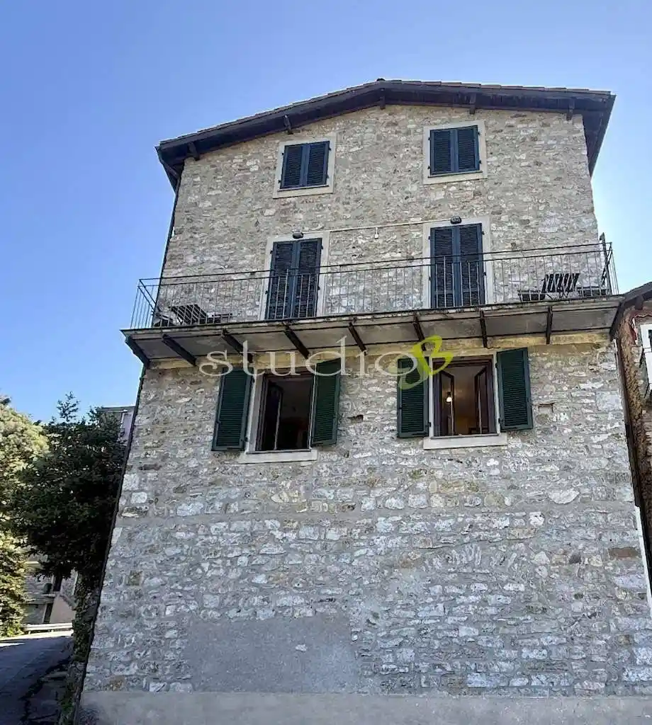 Casa indipendente in vendita a Apricale