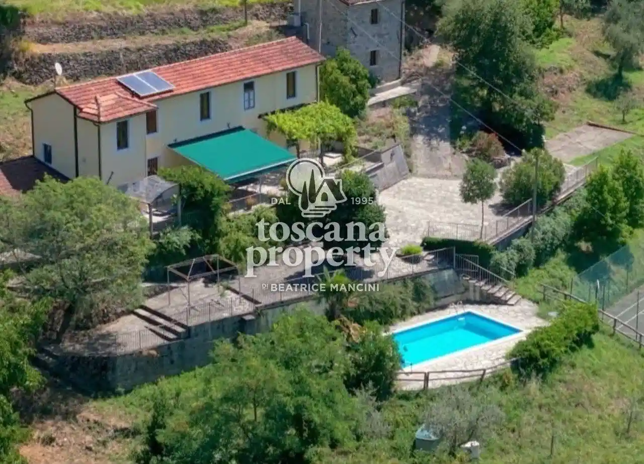 Rustico - Casale in vendita a Barga