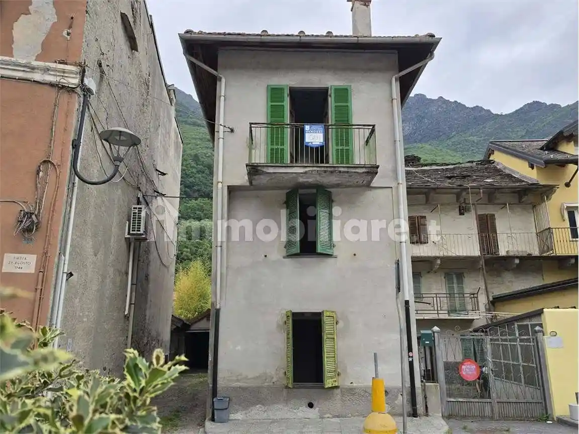 Casa indipendente in vendita a Premosello-Chiovenda