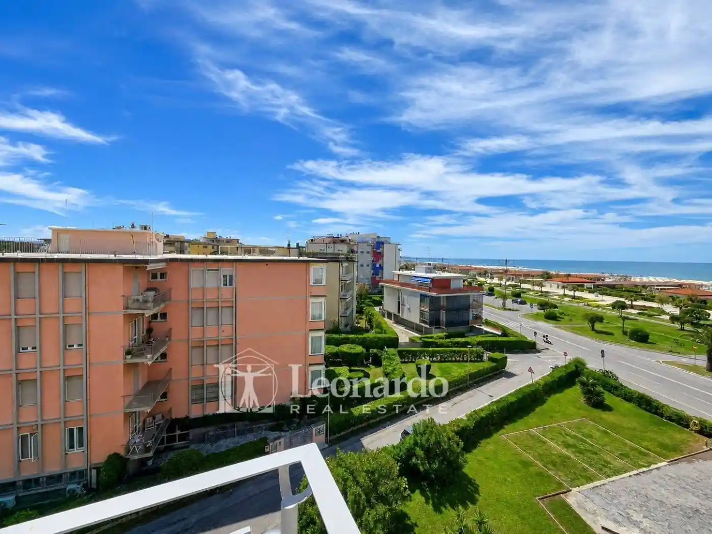 Appartamento in vendita a Viareggio