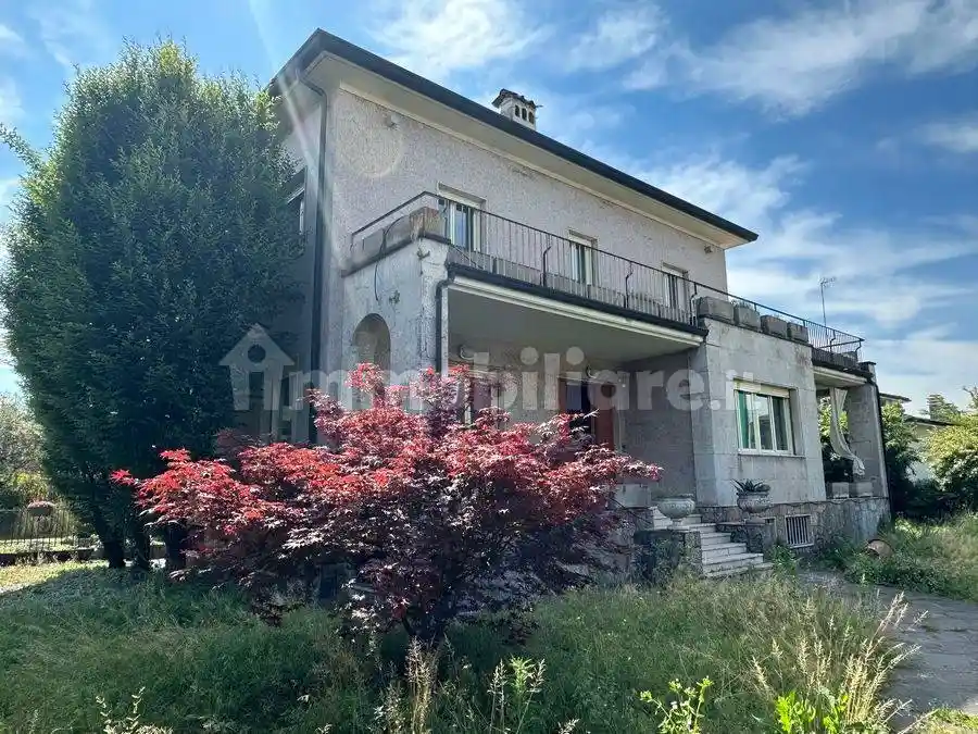 Villa in vendita a Bagnolo Mella