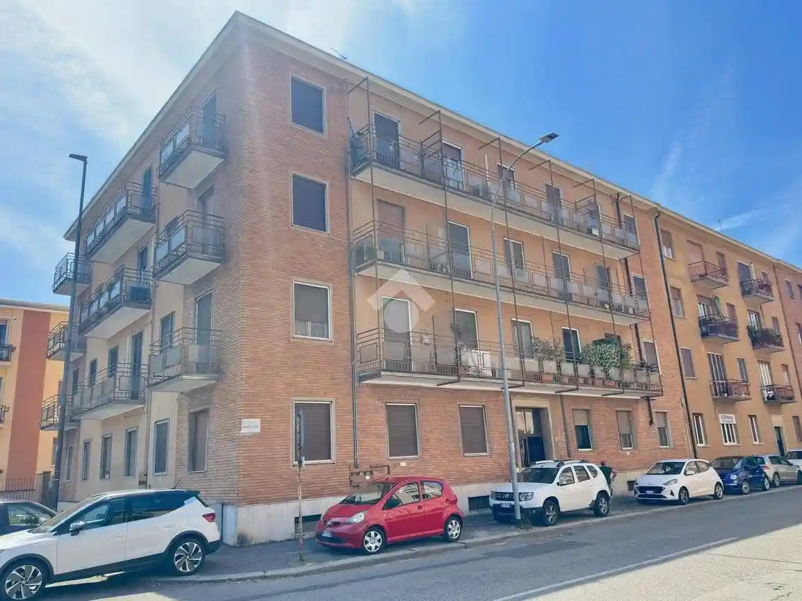 Appartamento in vendita a Pavia