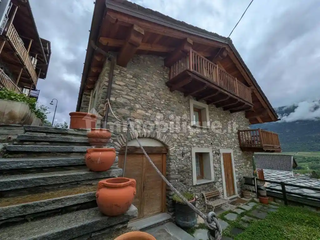 Appartamento in vendita a Sarre