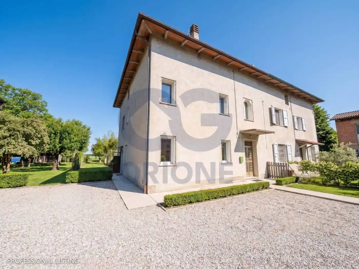 Villa in vendita a Cento