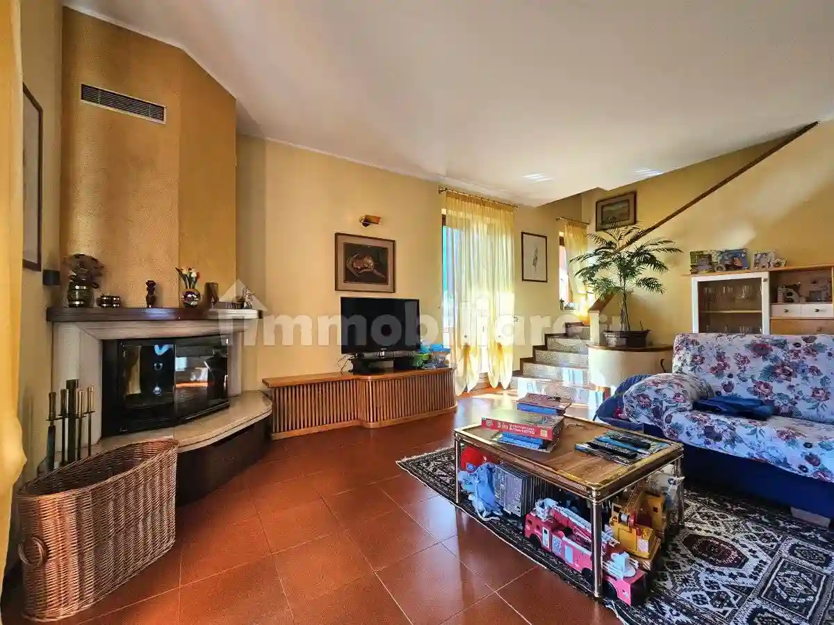 Villetta a schiera - foto 2