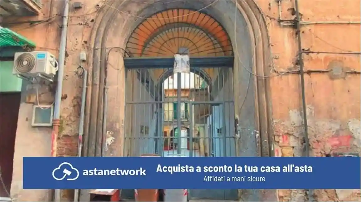 Appartamento in vendita a Napoli
