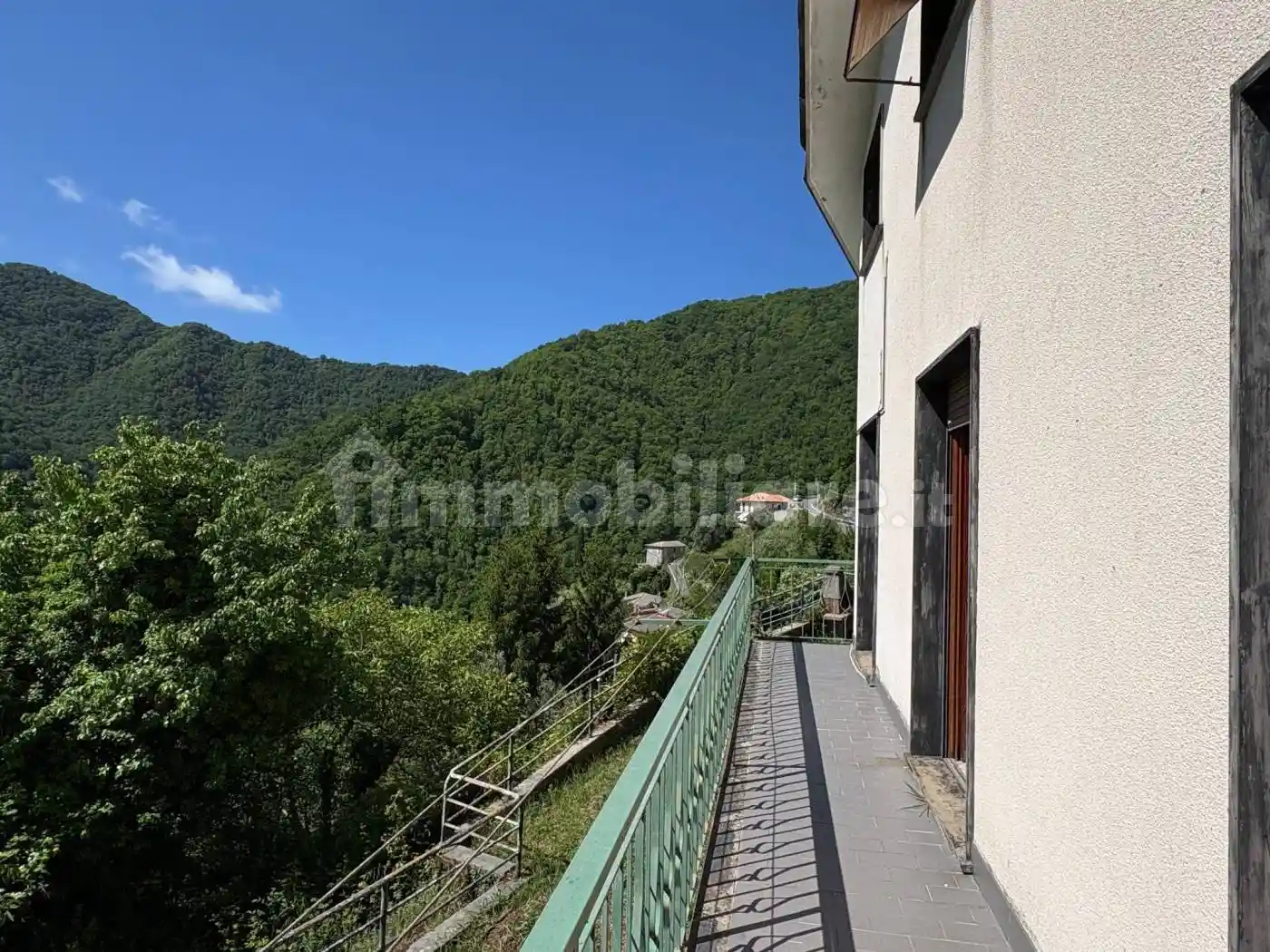 Villa in vendita a Tribogna