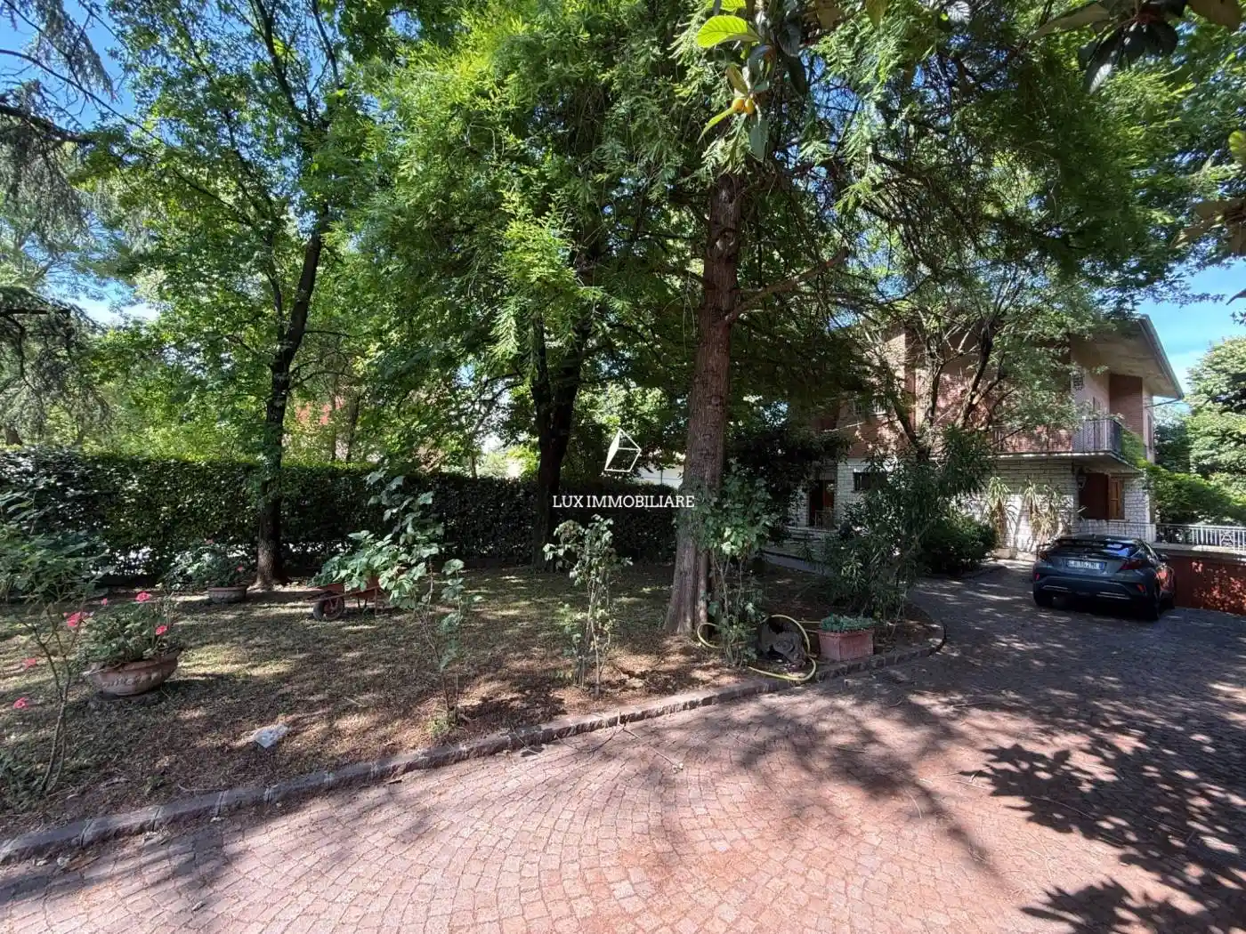 Villa in vendita a Modena