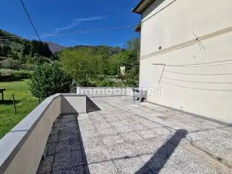 Appartamento in vendita a Pescaglia