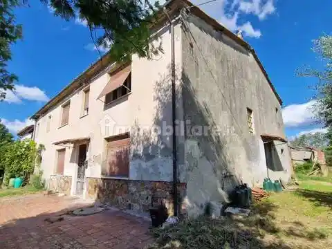 Rustico - Casale in vendita a Montecarlo
