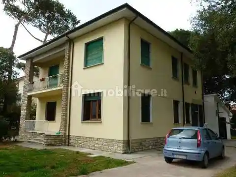Villa in affitto a Pisa