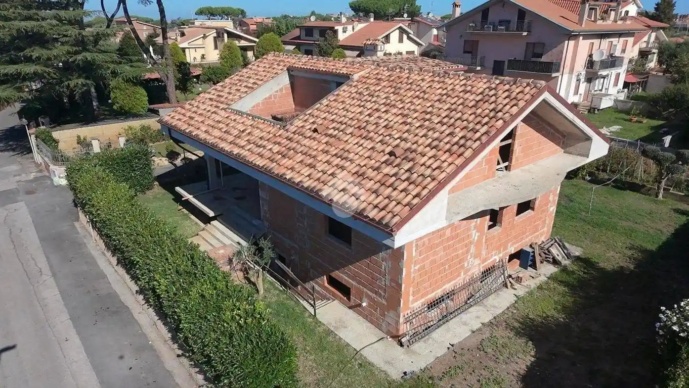 Villa in vendita a Ciampino