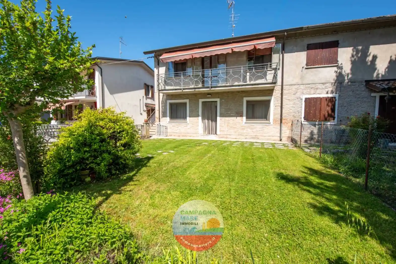 Villa in vendita a Tresignana