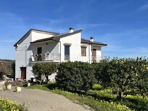 Villa in vendita a Rocca Imperiale