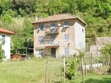 Appartamento in vendita a Varazze