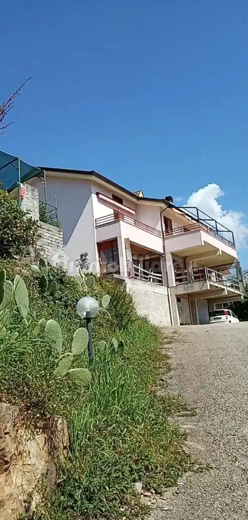 Villa in vendita a Itri