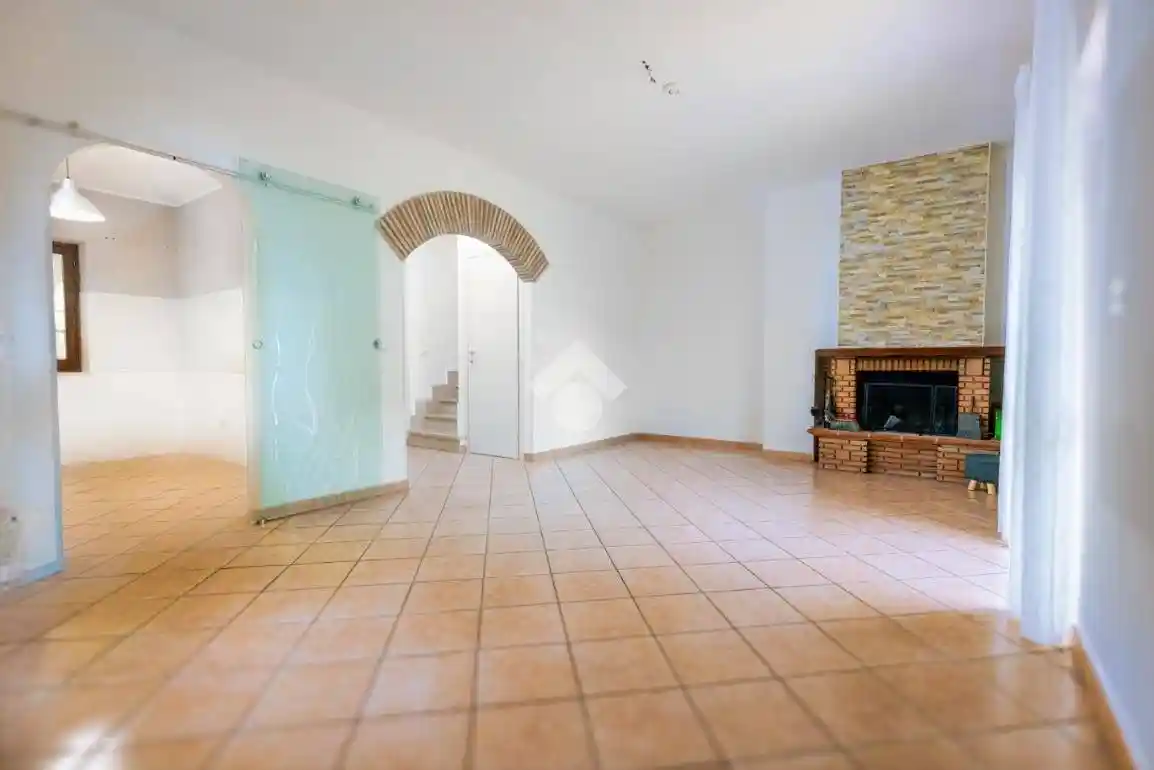 Villa in vendita a Anguillara Sabazia