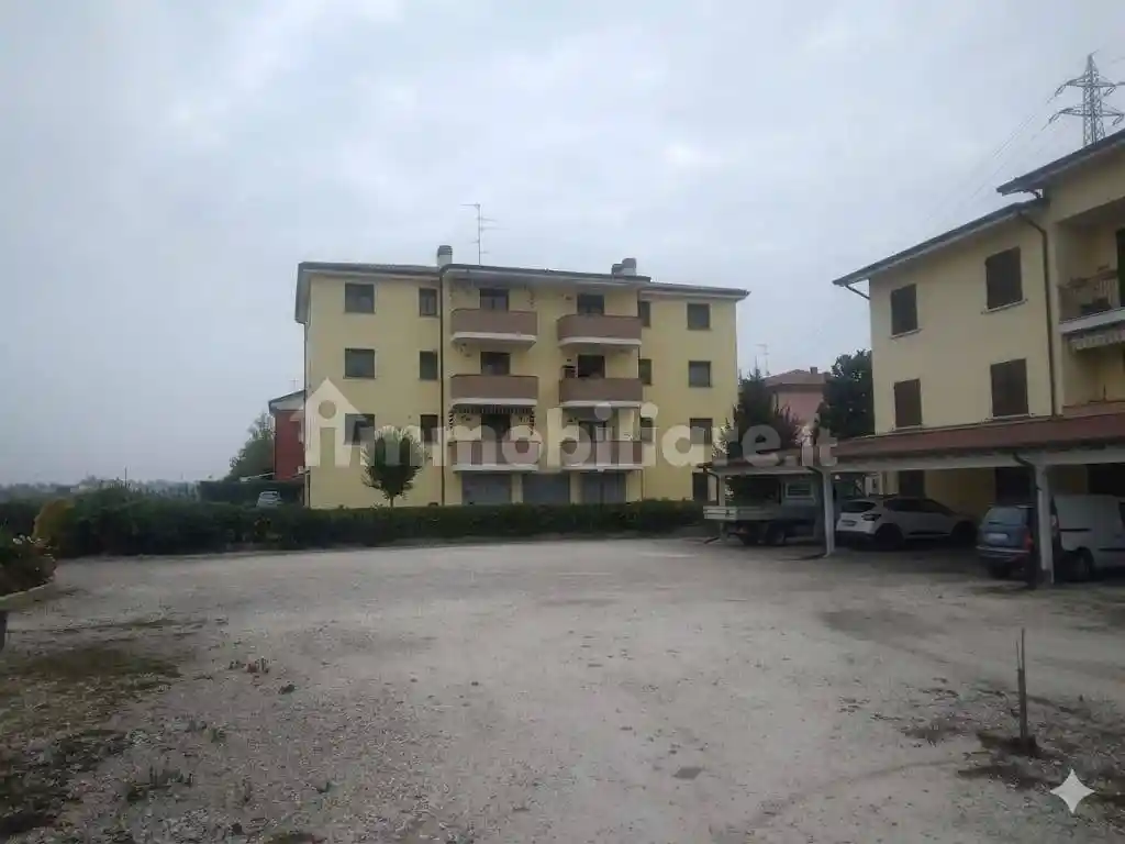Appartamento in vendita a Mirandola