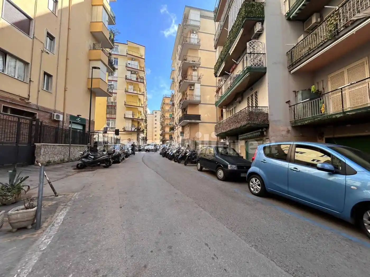 Appartamento in vendita a Napoli