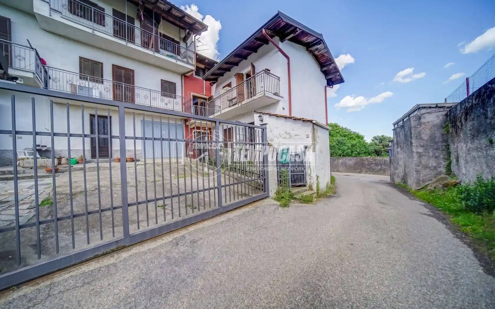 Casa indipendente in vendita a Bogogno