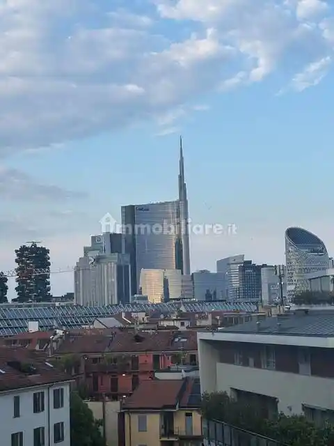 Palazzo - Edificio in affitto a Milano