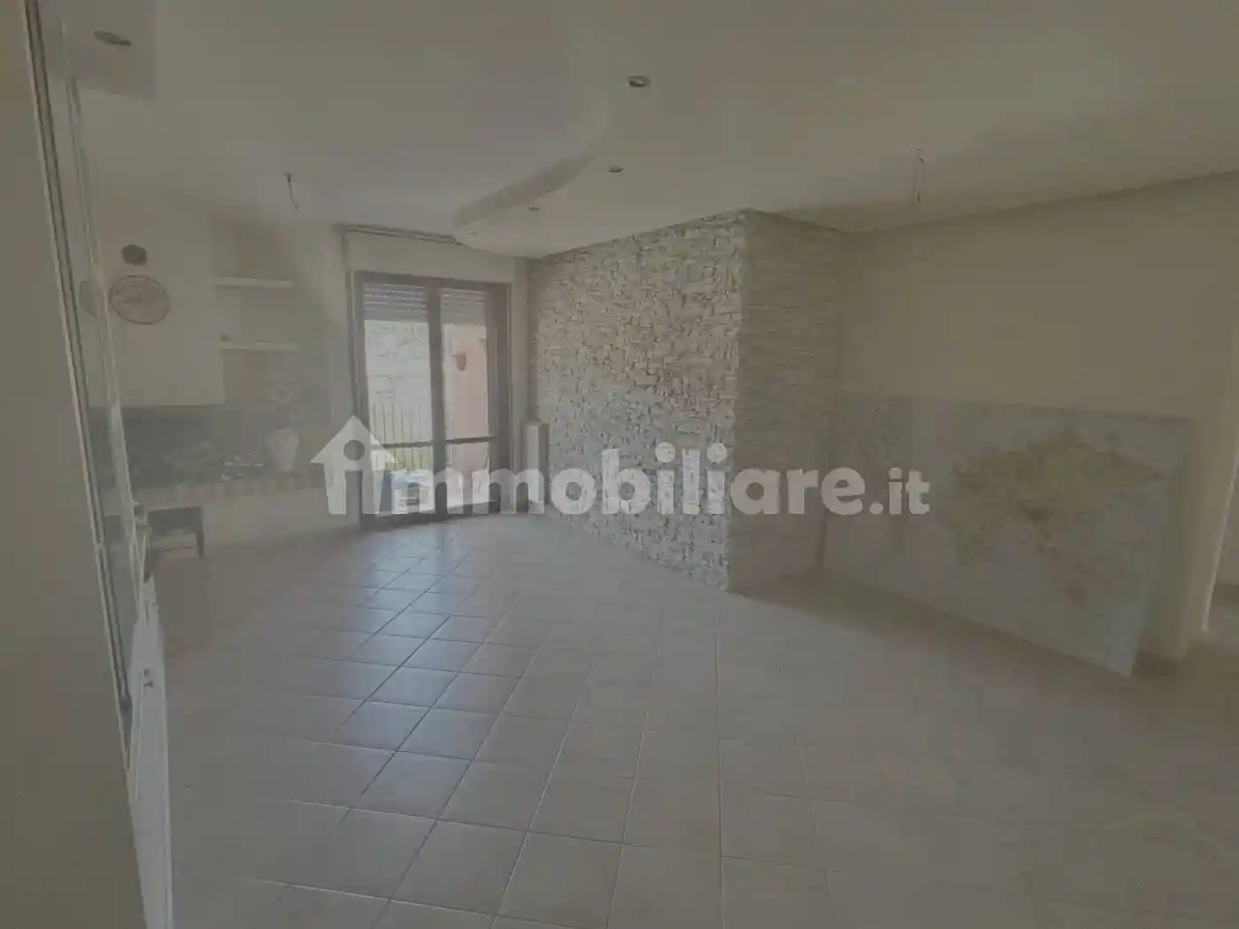 Palazzo - Edificio in vendita a Terni